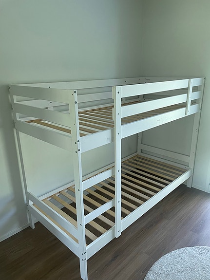 IKEA valkoinen kerrossänky 90x200cm