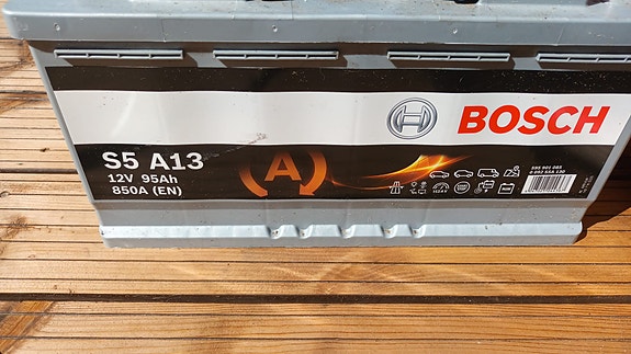 Bosch S5 A13 95ah Agm akku