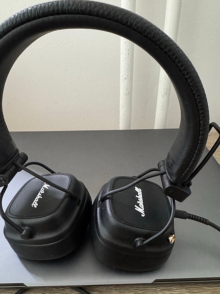 Marshall over-ear kuulokkeet musta