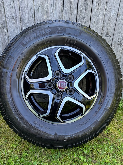 Fiat Ducaton vanteet ja kesärenkaat