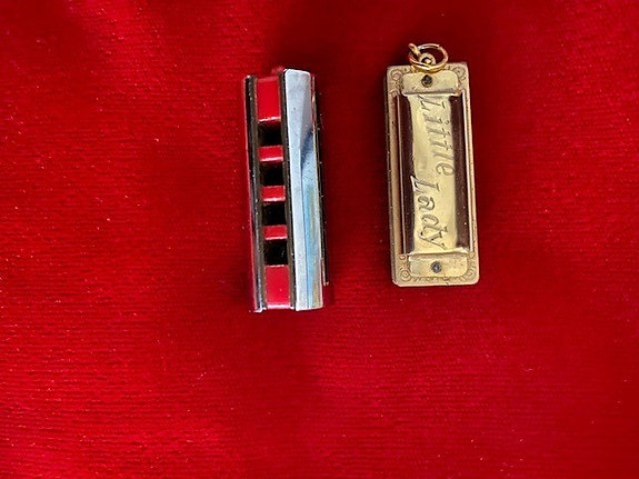 Hohner Little Lady huuliharppu + kaveri