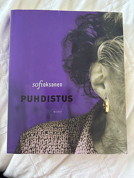 Sofi Oksanen Puhdistus romaani