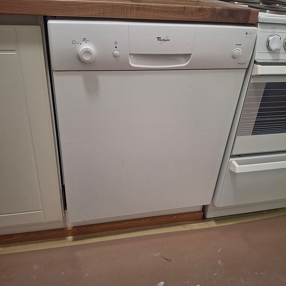 Whirlpool astianpesukone tason alle valkoinen