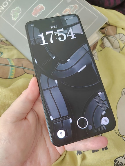 Nothing phone 2 pro ja kuori