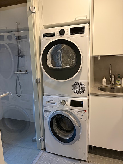Bosch Serie 6 pesukone + lämpöpumppukuivausrumpu