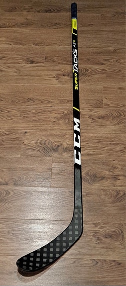 CCM Super Tacks AS3 jääkiekkomaila 65 Flex Right