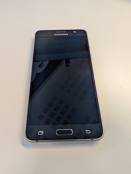 Samsung J5 (16) sis. laturin