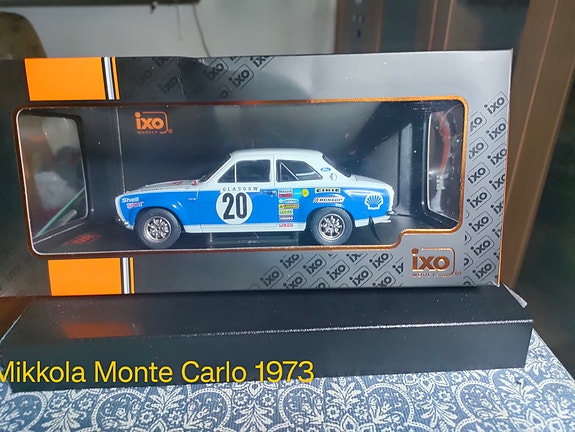 Ixo 1:24 Ford Escort Monte Carlo 1973 Mikkola