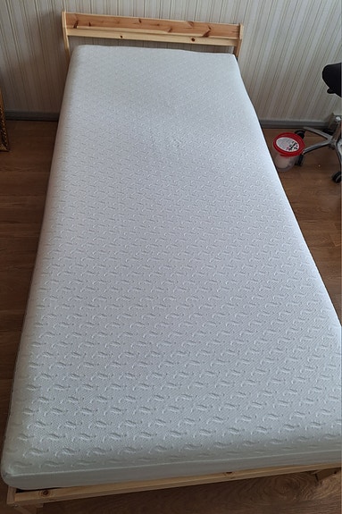 Sänky 90×200