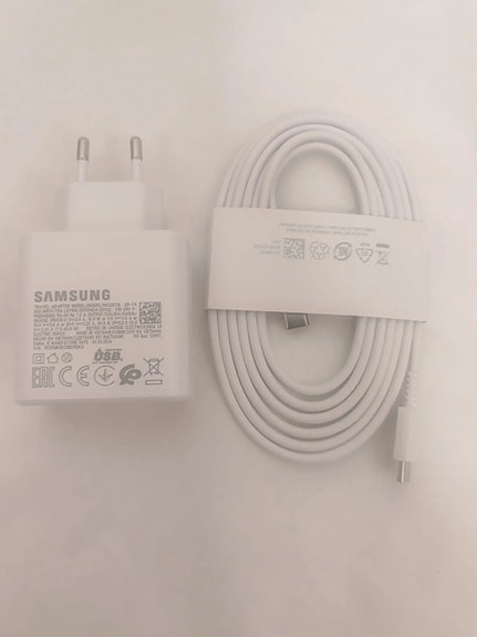 Samsung original 45W USB C -laturi 1m Samsung -kaapelilla