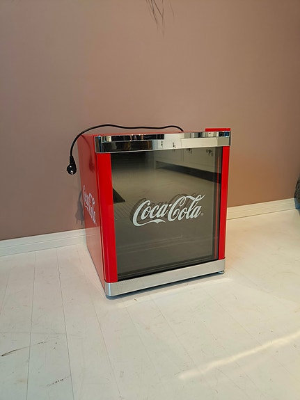 Coca cola CoolCube-jääkaappi