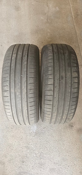 215/55R17 Roadx