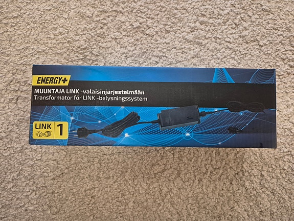 Energy+ 12V-muuntaja max 60W ja IP44-suojattu (uusia, useampi kpl)