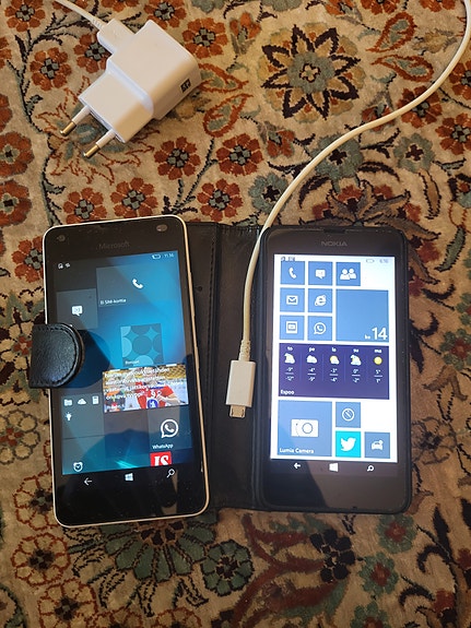 Microsoft Lumia 500 (2016) ja Nokia Lumia 635 (2014)