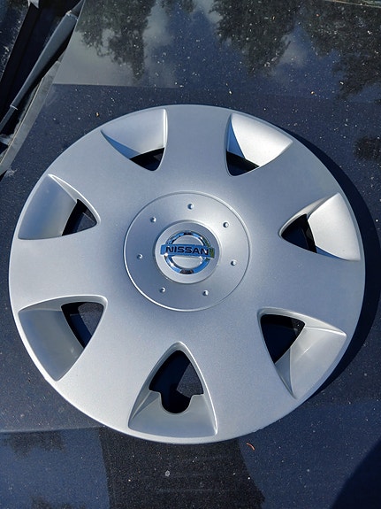 Pölykapselit Nissan Primera p12