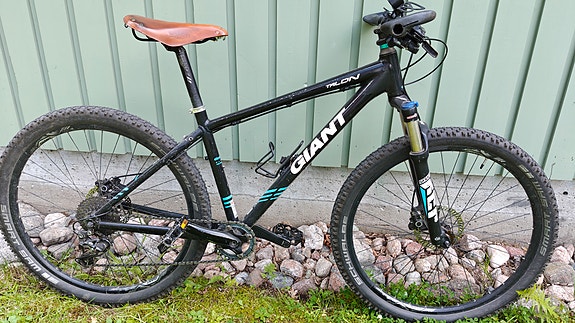Giant Talon 27.5 2 LTD maastopyörä