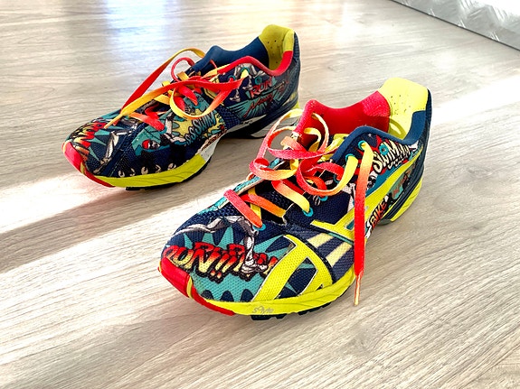 Asics Gel-Noosa Tri 4 (Comic Print / Y2K) – Koko 43.5