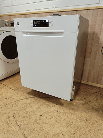 Electrolux 60cm AirDry tiskikone kuljetus/ asennus/ osamaksu