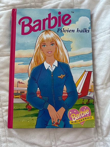 Barbie kirja Pilvien halki