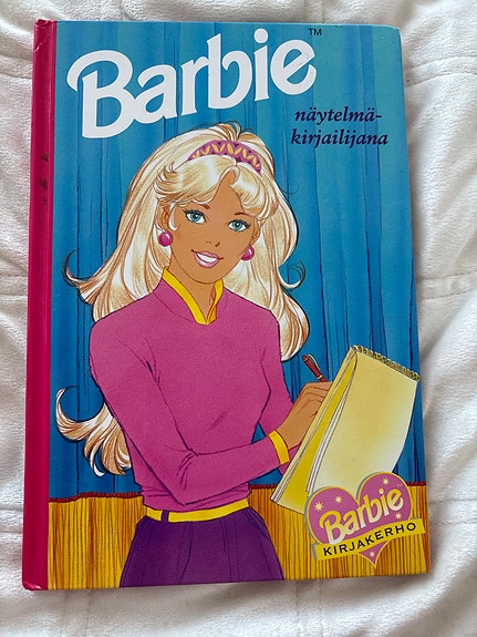 Barbie näytelmäkirjailijana kirja