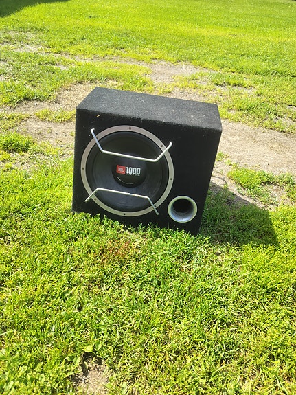 JBL subbari+Kenwood vahvistin