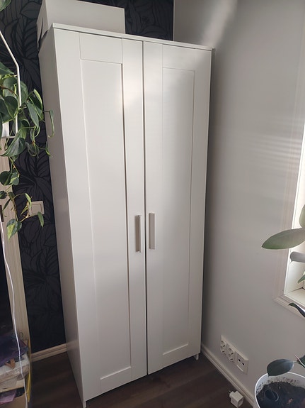 Ikea Brimnes vaatekaappi
