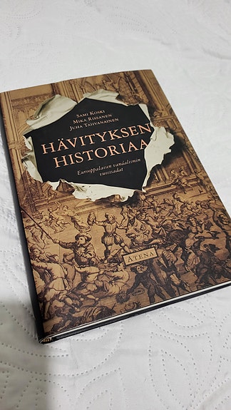 Hävityksen historiaa -kirja, Atena 2007