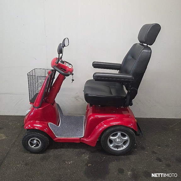 Pyrkijä E500