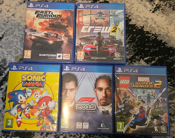 Ps4 pelipaketti.