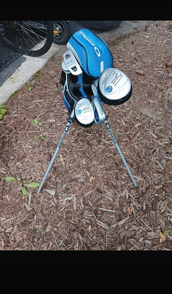 Dynatour golfsetti left