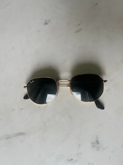 Ray-Ban aurinkolasit kultainen mustat linssit unisex