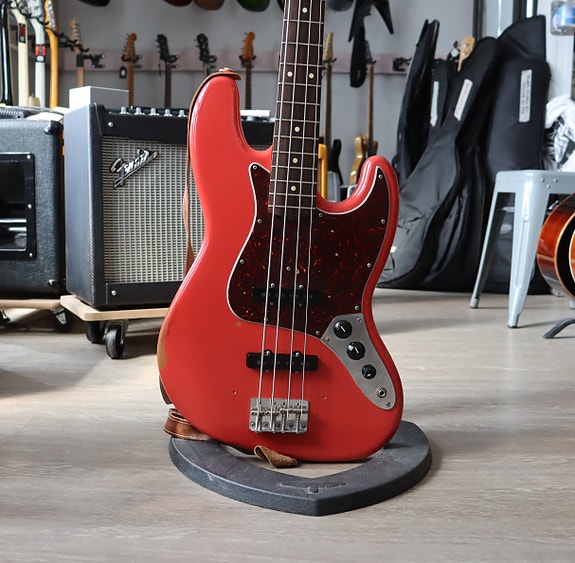 Fender Road Worn 60's Jazz Bass Fiesta Red 2015 + gig bag