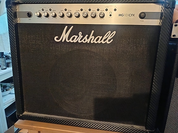 Marshall MG101CFX