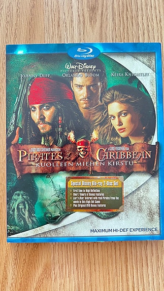 Pirates of the Caribbean: Kuolleen miehen kirstu Blu-ray