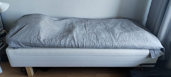 Varattu IKEA Sultan Sagvåg -runkopatja/sänky