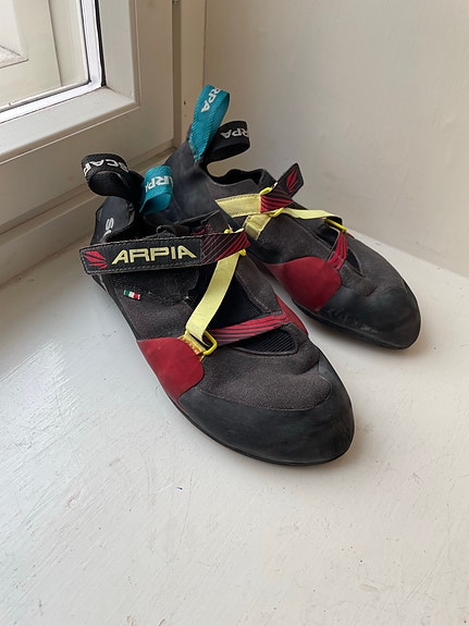 Product image 1 of 6
