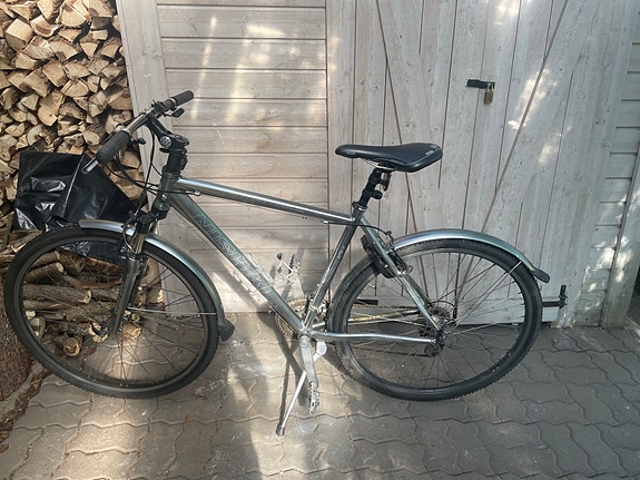 Nishiki hybridipyörä 28"