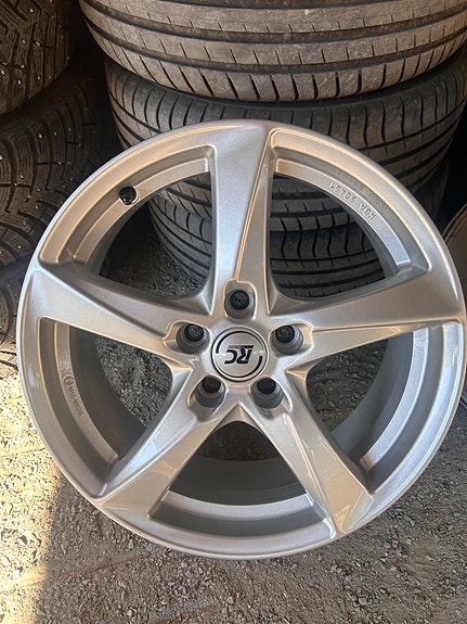 Brock Rc30 17” 5x108