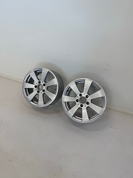 Alkuperäiset Mercedes-Benz 16" alumiinivanteet (W204) – A2044011102