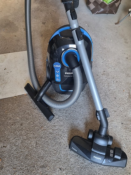 Philips FC8371 pölynimuri 750W
