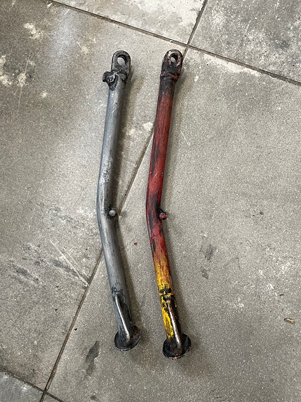 Derbi/Aprilia 50 sivutukijalat 2kpl