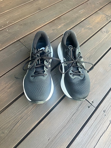 Asics juoksukengät koko 45