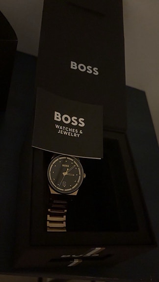 Hugo Boss rannekello miehille metalliranneke musta