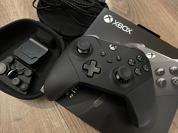Microsoft Xbox Elite Series 2 ohjain