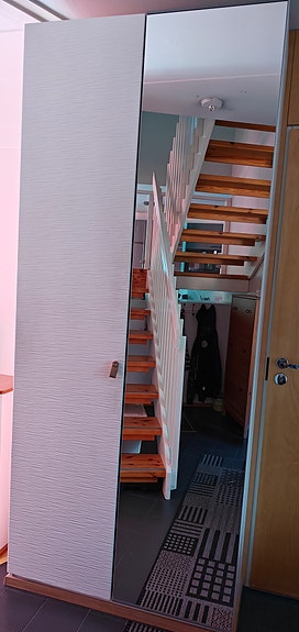 IKEA vaatekaappi valkoinen/peiliovi 100x236