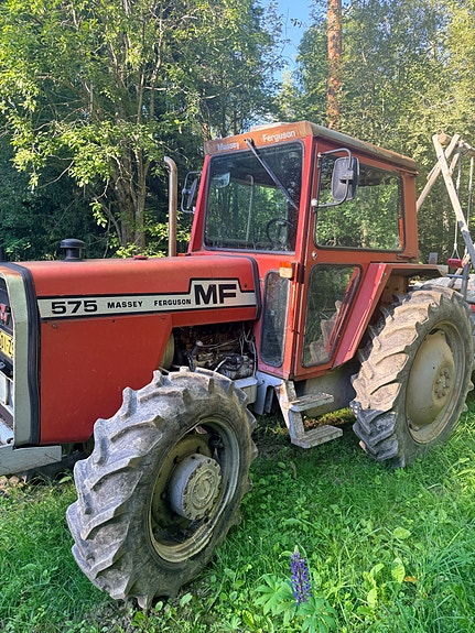 Massey Ferguson 575 4 wd traktori