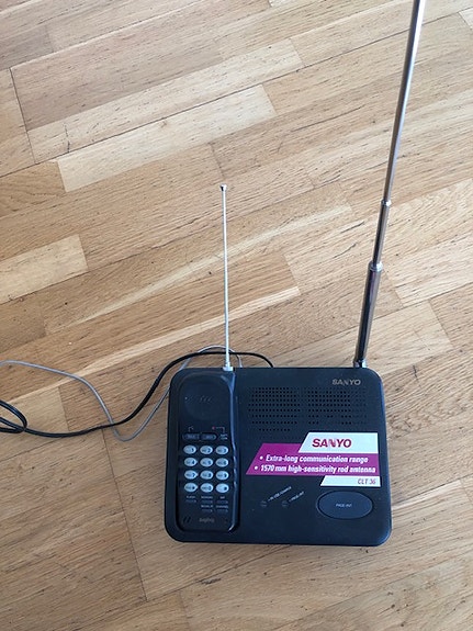 Sanyo CLT 36 langaton puhelin
