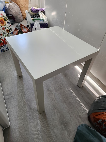 Ikea Lack apupöytä