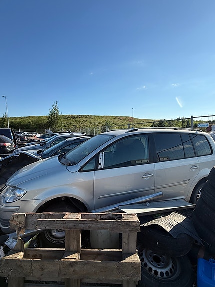 Volkswagen varaosiksi Touran VW TOURAN (1T1, 1T2) 1.9 TDI