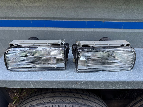 BMW E36 sumuvalot uudet depot